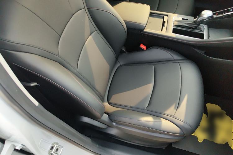 Used Roewe i5 2023 1.5L CVT Luxury Edition
