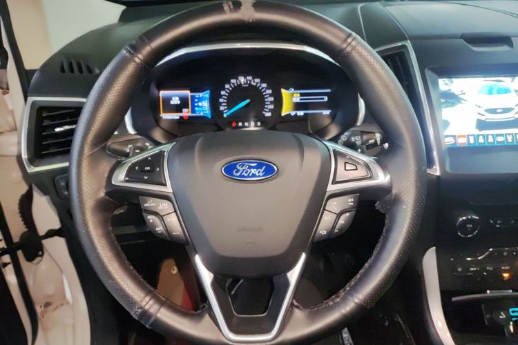 Used Ford Edge 2016 EcoBoost 245 Two-Wheel-Drive Titanium 7-Seater