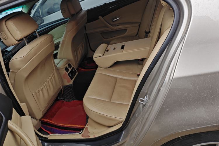 Used BMW 5 Series 2009 523Li Standard Model
