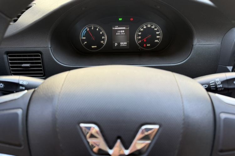 Used Wuling Rongguang EV 2020 Window-Sealed Basic Version 5 Seats 300 KM