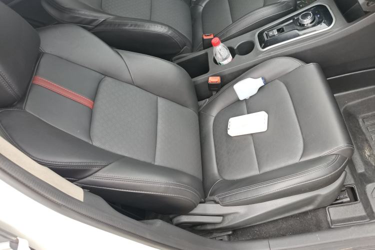 Used CHANGAN Eado New Energy 2022 EV460 Smart Ride-Hailing Edition – Lithium Iron Phosphate Right Front Seat