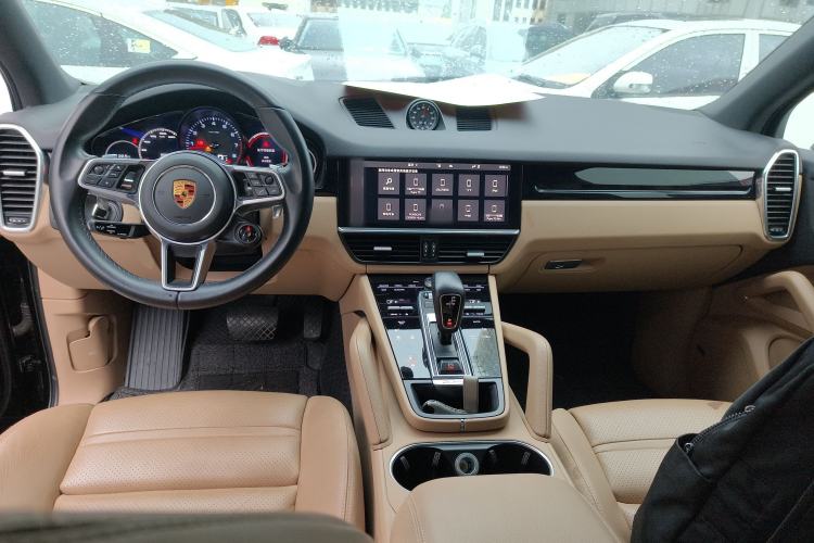 Used Porsche Cayenne 2019 Cayenne 3.0T Center Console