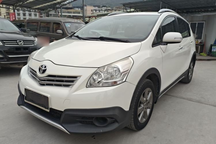 Used Toyota Verso 2015 180E CVT Crossover Edition