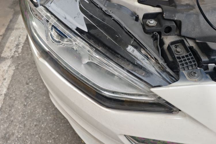 Used Ford Mondeo 2017 EcoBoost 180 Stylish Model Right Front Headlight