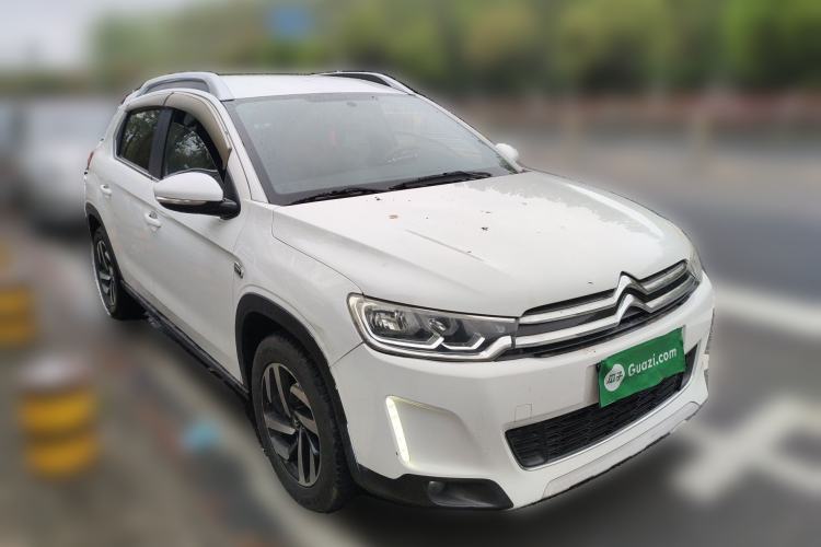 Used Citroen C3-XR 2015 1.6L Automatic Fashion Model Front Right 45 Deg