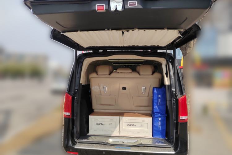 Used Mercedes-Benz V-Class 2021 V 260 Avantgarde Edition