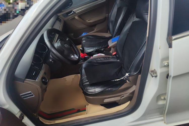 Used Volkswagen Bora 2013 1.6L Manual Comfort Model
