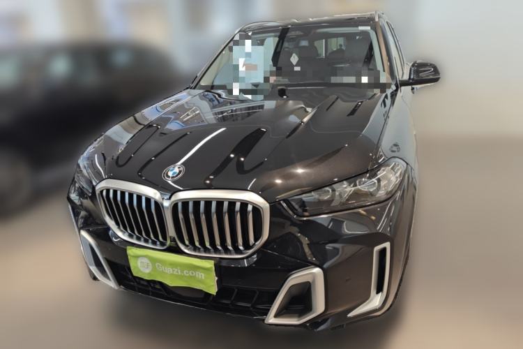 Used BMW X5 2023 xDrive 30Li Luxury M Sport Package Front