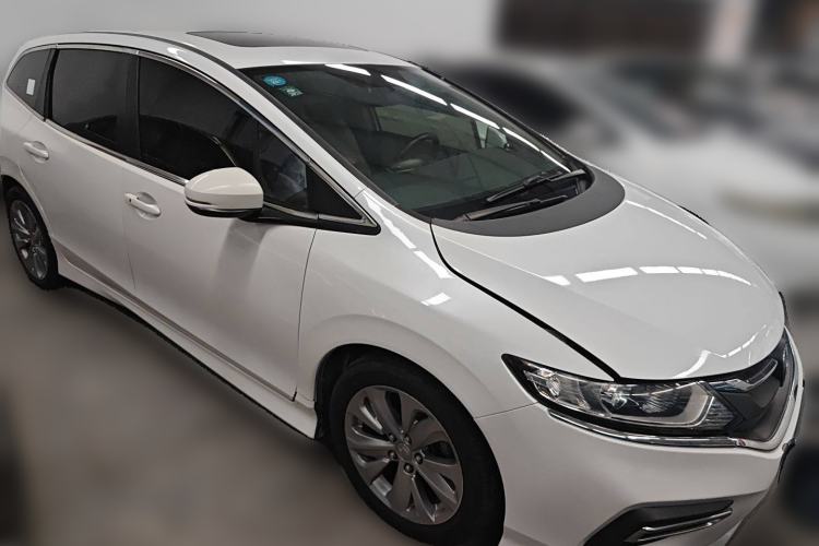 Used Honda Jade 2017 1.8L automatic Comfort version 5 seats