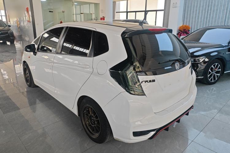 Used Honda Fit 2018 1.5L Manual Comfort Version

