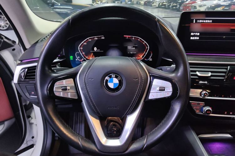 Used BMW 5 Series 2022 Restyled 525Li Luxury Package