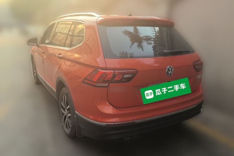 Used Volkswagen Tiguan L 2018 Facelift 330TSI Automatic Two-Wheel Drive Luxury Edition Rear Left 45 Deg