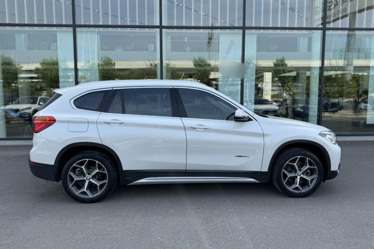 Used BMW X1 2018 sDrive18Li Luxury Model

