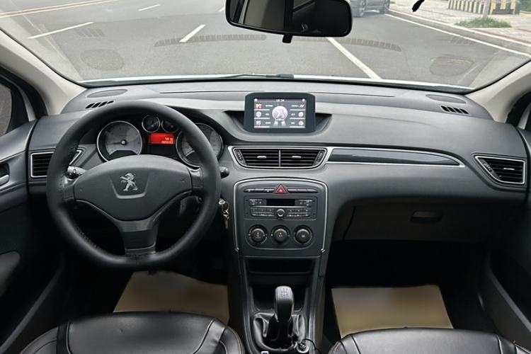 Used Peugeot 308 2014 Enjoy Edition Classic 1.6L Manual YouShang Model
