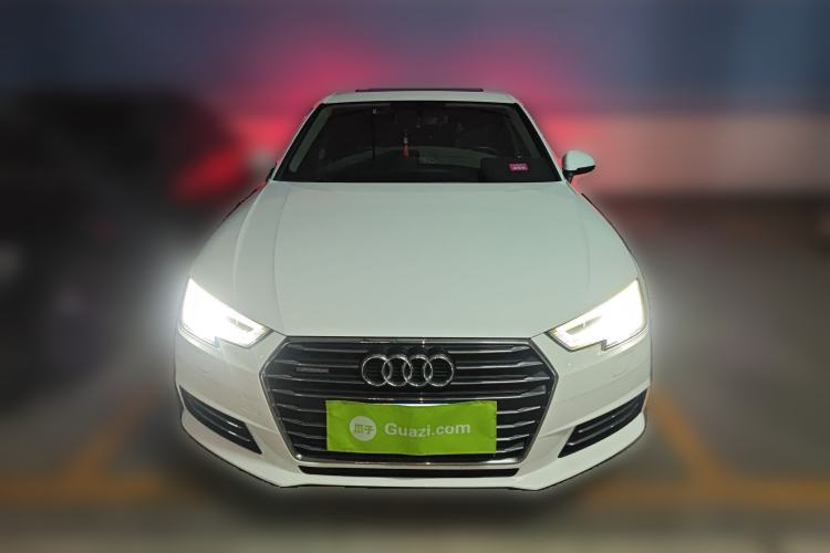 Used Audi A4L 2018 30th Anniversary Edition 40 TFSI Trendy Model
