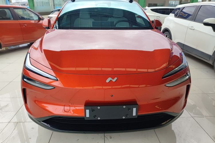 Used ONVO L60 2024 60 kWh Rear-Drive Version Front