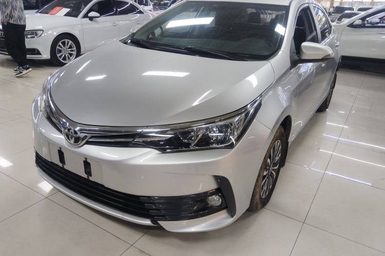Used Toyota Corolla 2017 Revised Version 1.2T Manual GL-i