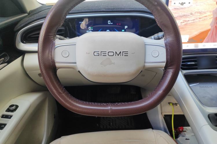 Used Geely Galaxy Geome 2025 UP 410km Exploration Edition
