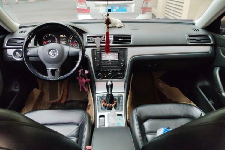 Used Volkswagen Passat 2013 1.8TSI DSG Prestige Edition Center Console