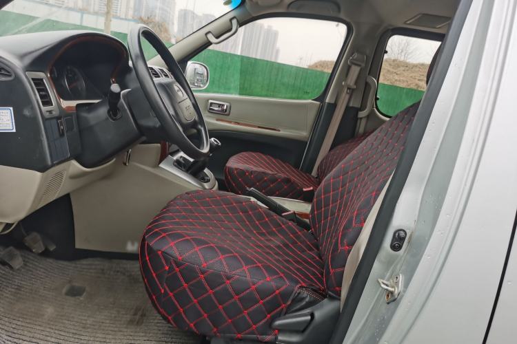 Used Jinbei Grace 2015 2.0L Classic Edition Standard Model Long Wheelbase 7/9 Seats