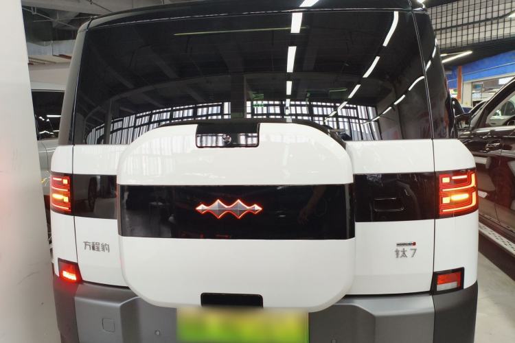 Used Formula Leopard Tai 7 2025 Model 190 km Four-Wheel Drive Ultra Edition
