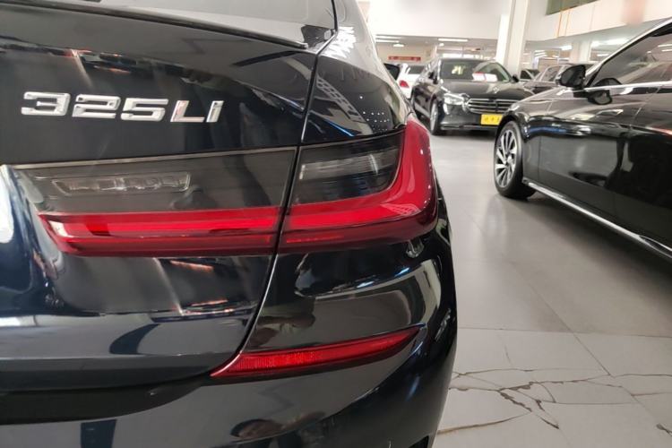 Used BMW 3 Series 2022 Restyled 325Li M Sport Night Edition Package
