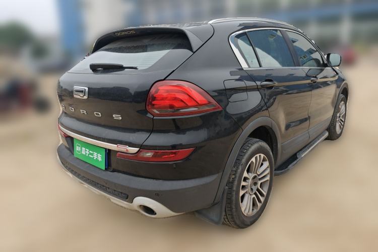 Used Qoros 5 2017 1.6T Automatic Prestige Model Rear Right 45 Deg