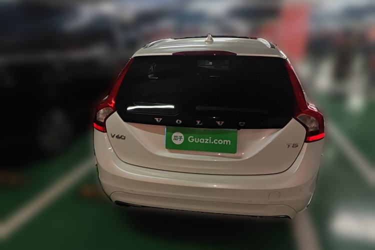 Used Volvo V60 2015 T5 Zhiya Edition