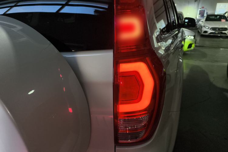 Used Haval H9 2017 2.0T Gasoline 4x4 Premium 5-Seater