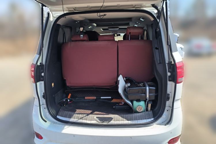 Used SAIC MAXUS G10 2016 2.0T Automatic Luxury Executive Edition
