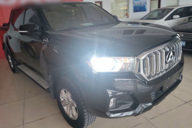 Used SAIC MAXUS T60 2017 2.0T Gasoline Automatic Two-Wheel Drive High-Ride Elite Standard Cabin