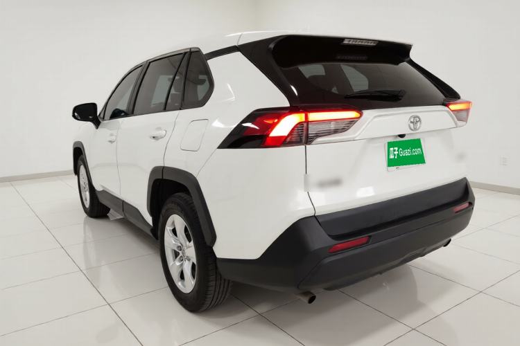 Used Toyota RAV4 2022 2.0L CVT Two-Wheel Drive Urban Edition Exterior 2