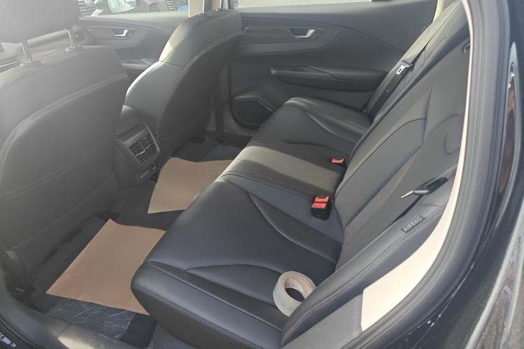 Used Hongqi E-QM5 2021 Online Booking Charging Basic Edition 5 Seats