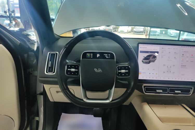 Used Li Auto L8 2023 Pro Model
