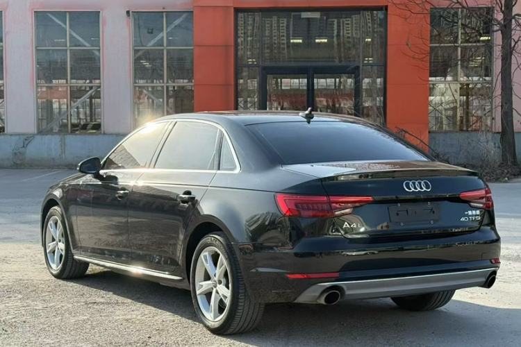 Used Audi A4L 2017 Plus 40 TFSI Ambition Model