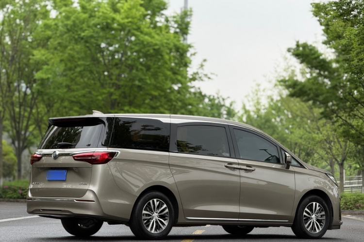 Used Buick GL8 2023 ES Lu Zun Comfort Model Exterior 1