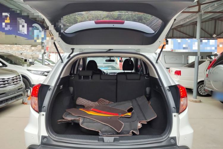 Used Honda Vezel 2015 1.5L CVT two-wheel drive Comfort trim
