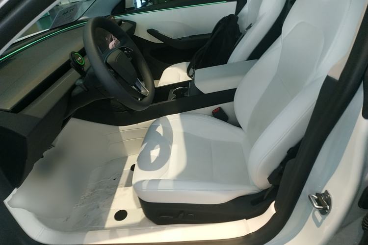 Used Tesla Model 3 2025 Model Long-Range Rear-Wheel-Drive Version Left Front Seat