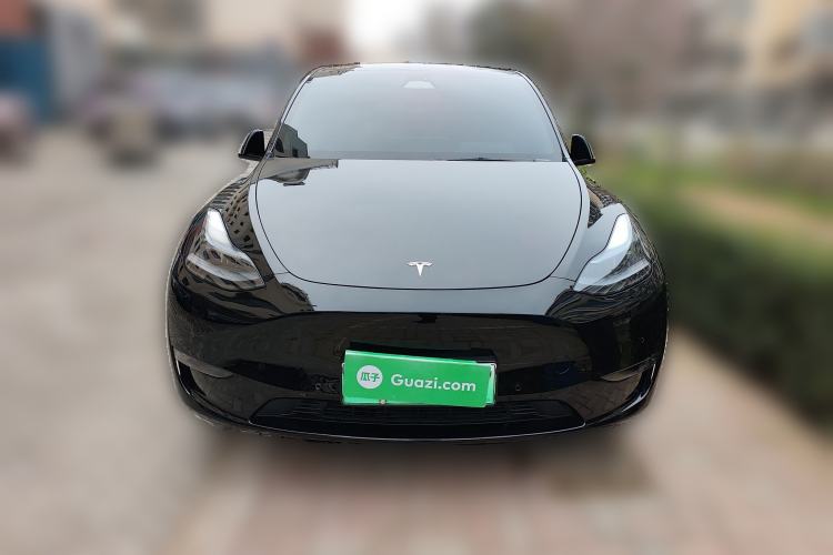 Used Tesla Model Y 2023 Long-Range All-Wheel-Drive Version