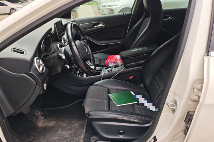 Used Mercedes-Benz A-Class 2016 A 200 Fashion Model Left Front Seat