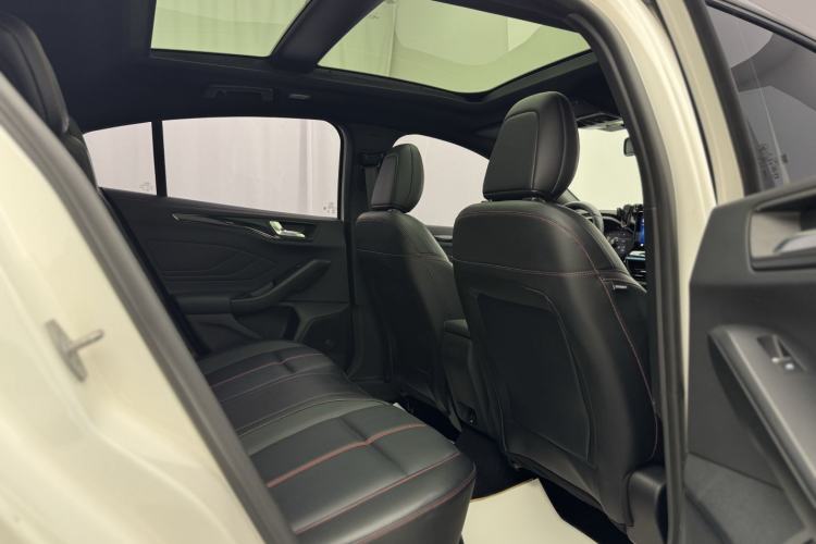 Used Ford Focus 2022 Hatchback EcoBoost 180 Automatic ST Line