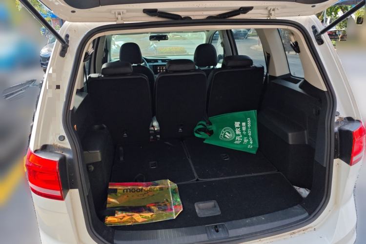 Used Volkswagen Touran 2021 Volkswagen Touran L 280TSI DSG Style Edition 7 Seats