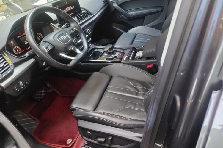 Used Audi Q5L 2022 40T Luxury Dynamic Model
