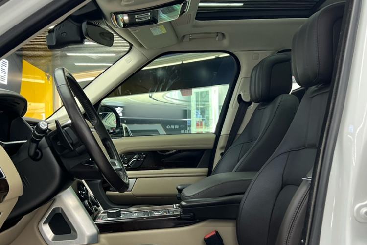 Used Land Rover Range 2021 3.0 L6 Century Extended Classic Edition