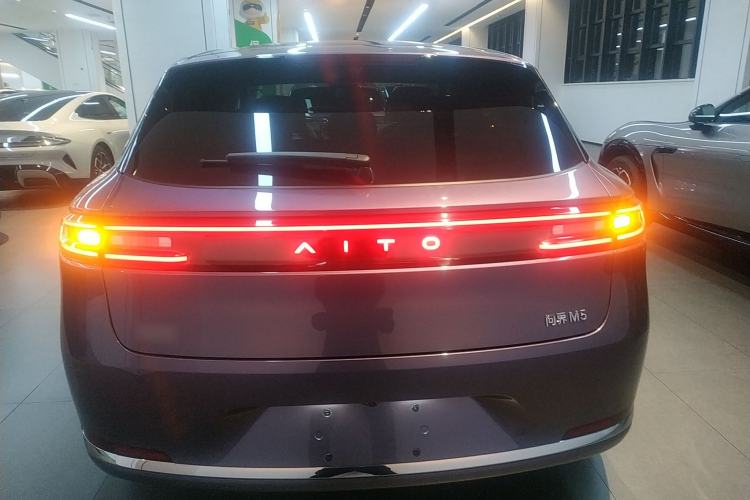 Used Hima AITO M5 2025 Extended-Range Ultra All-Wheel-Drive Version