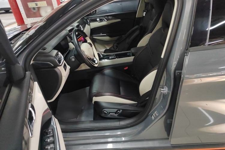 Used Lynk & Co 02 2018 1.5T DCT Two-Wheel Drive Zhaopu Version China V Standard