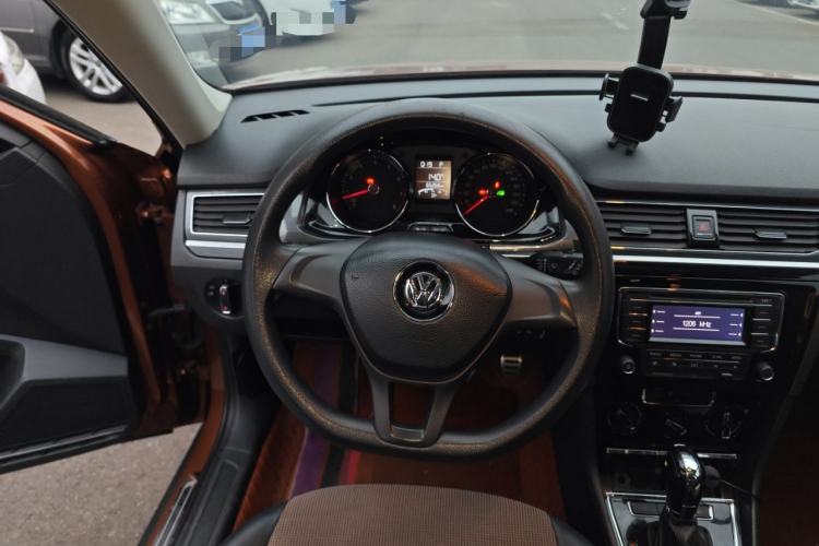 Used Volkswagen C-TREK 2017 1.6L Automatic Comfort Model
