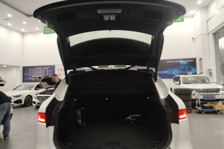 Used Jaguar F-PACE 2016 2.0T Two-Wheel-Drive R-Sport Sport Edition