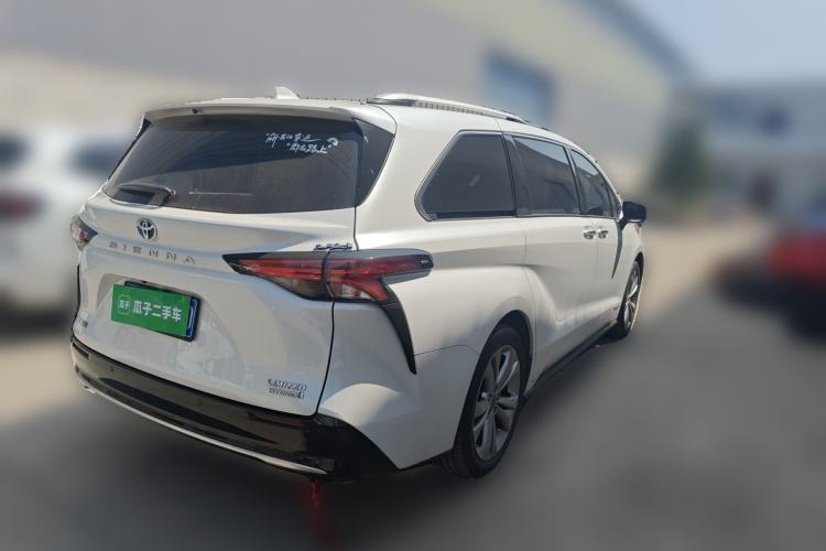Used Toyota SIENNA 2024 2.5L Hybrid Prestige Deluxe Edition Rear Right 45 Deg