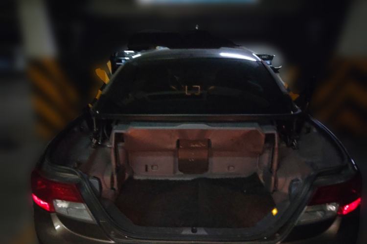 Used Volvo C70 2010 2.5T T5